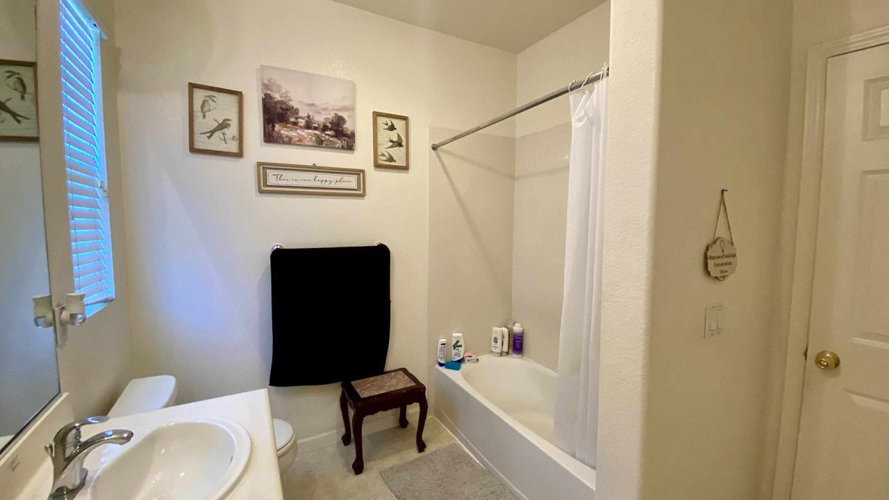 Photo of Bathroom in Tracy