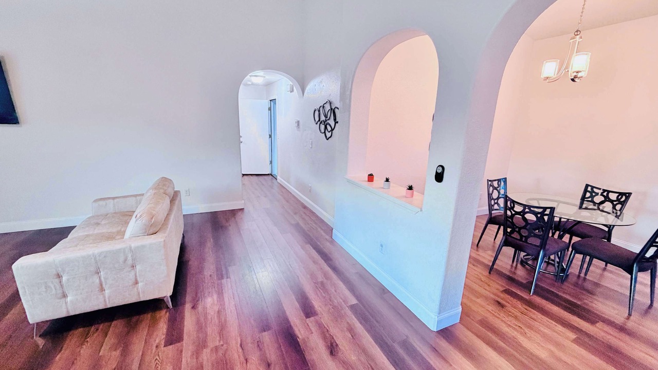 Photo of Livingroom in Fernley