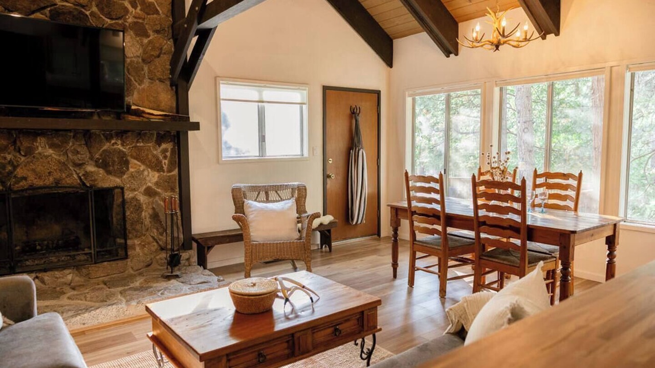 Photo of Livingroom in Sierra Cedars