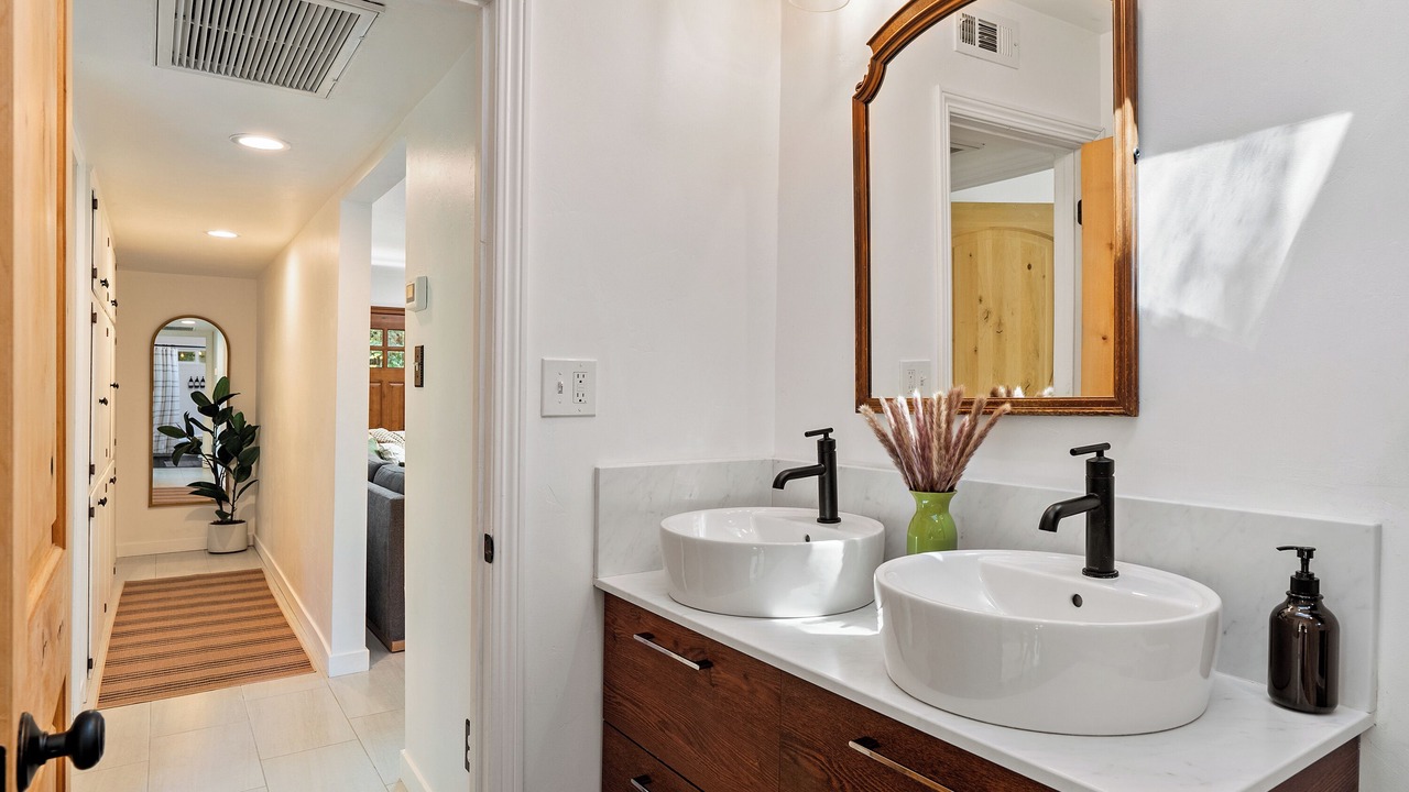 Photo of Bathroom in Atascadero