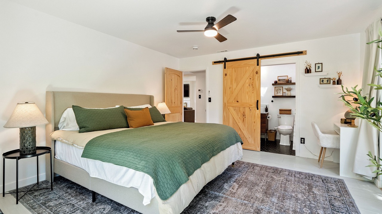 Photo of Bedroom in Atascadero