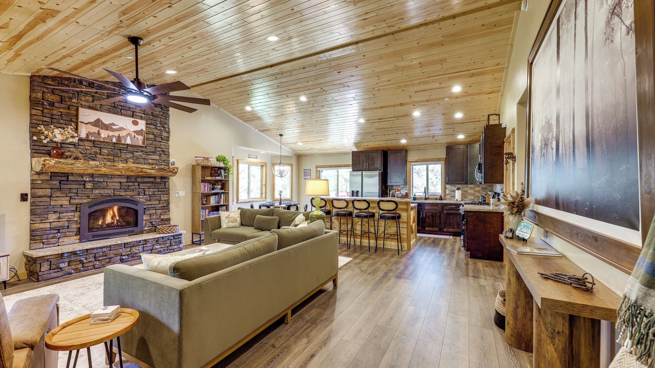 Photo of Livingroom in Sugarloaf