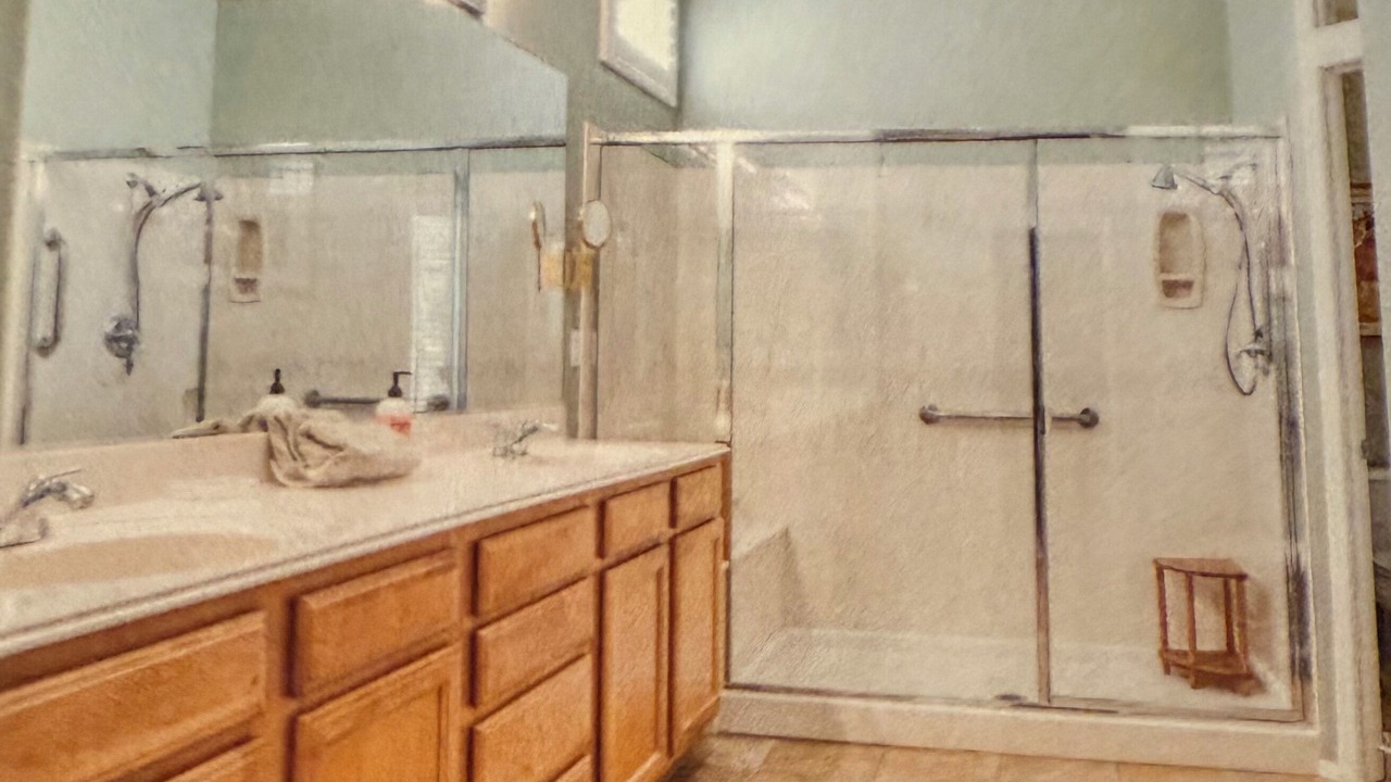 Photo of Bathroom in Desert Palms