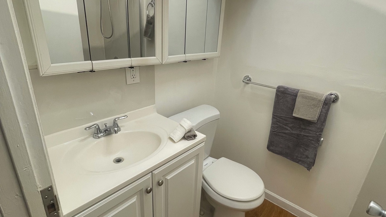 Photo of Bathroom in Oakland