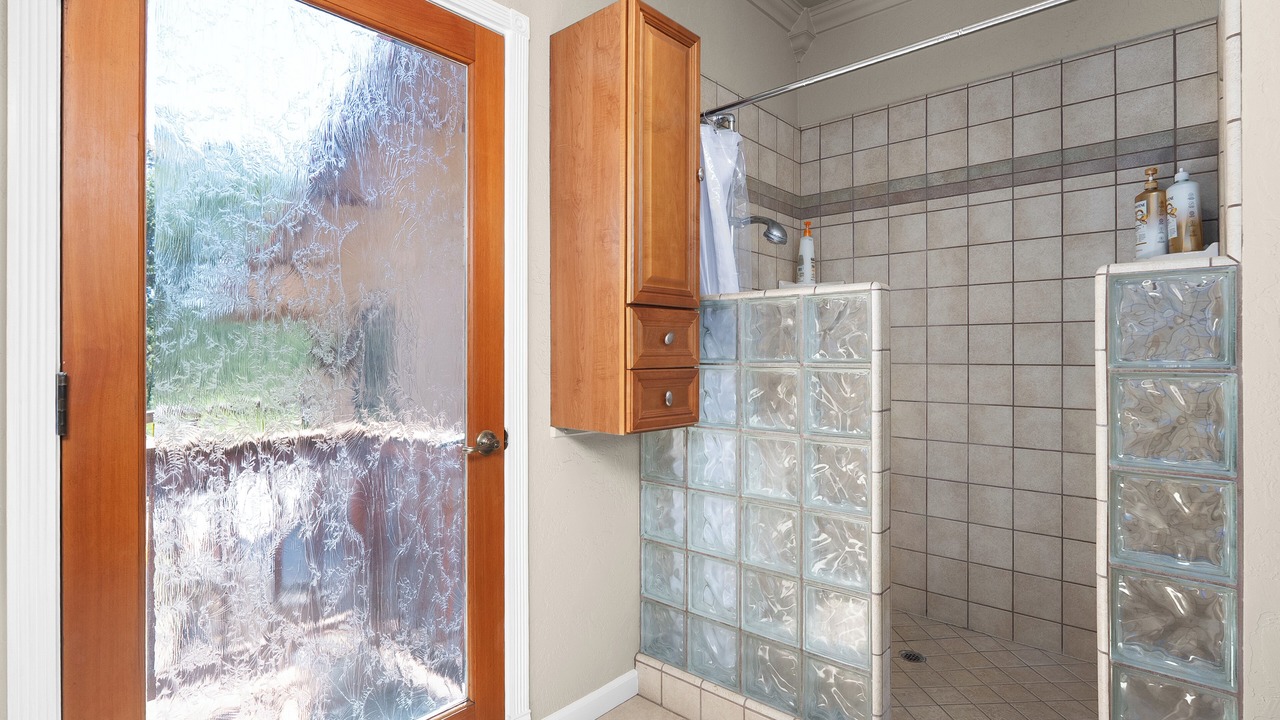 Photo of Bathroom in Coarsegold