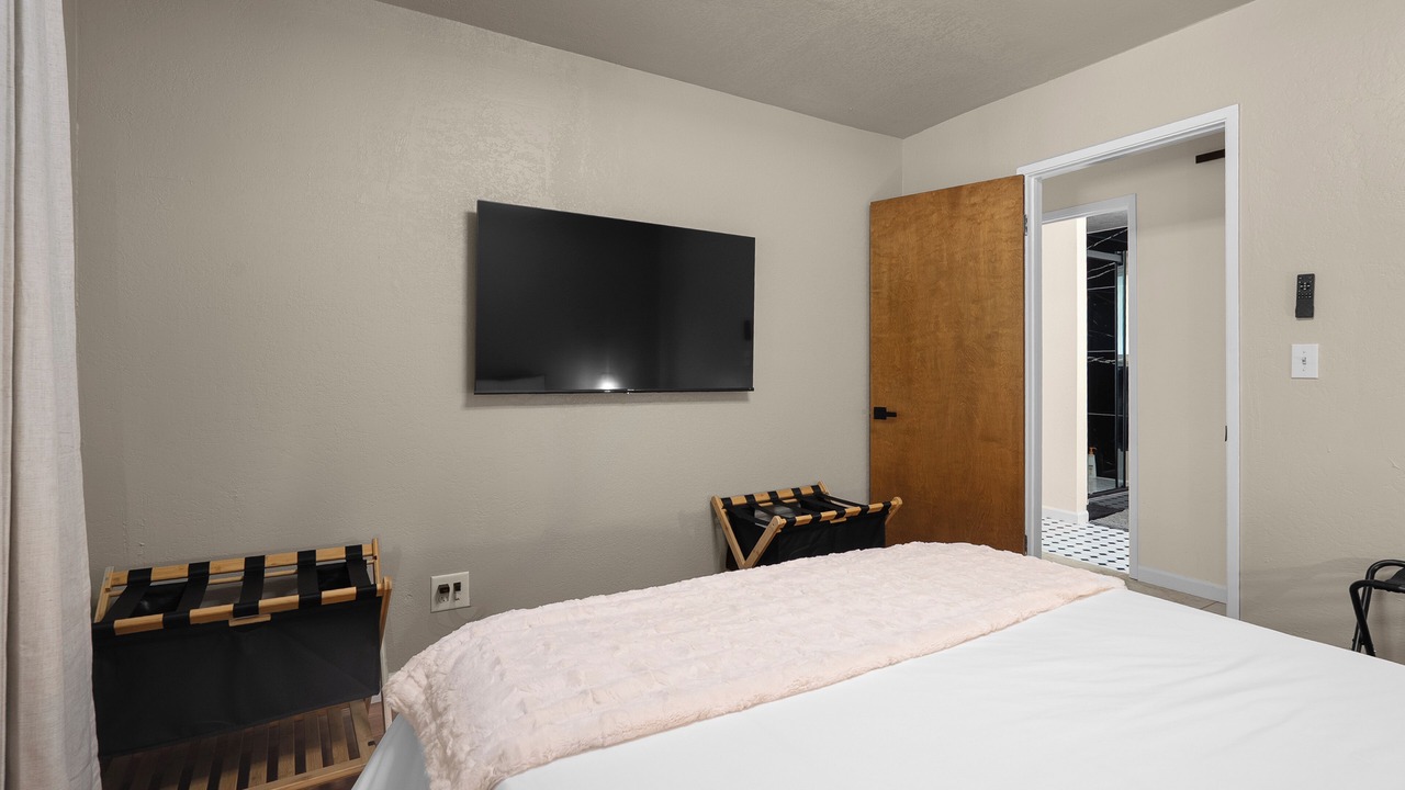 Photo of Bedroom in Coarsegold