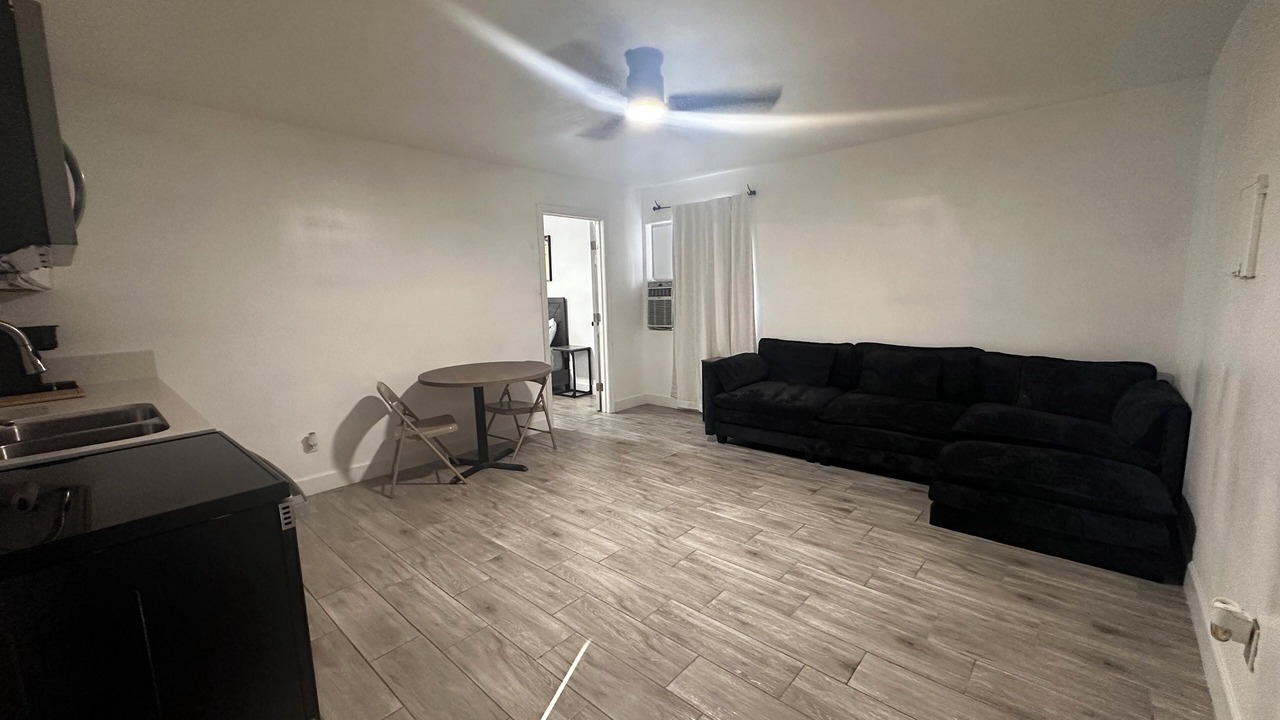 Photo of Livingroom in West Park Community