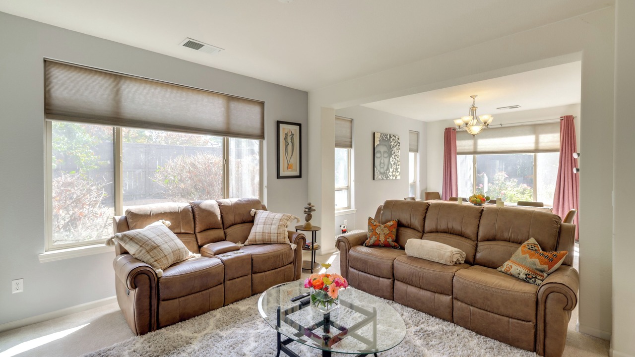 Photo of Livingroom in Reno