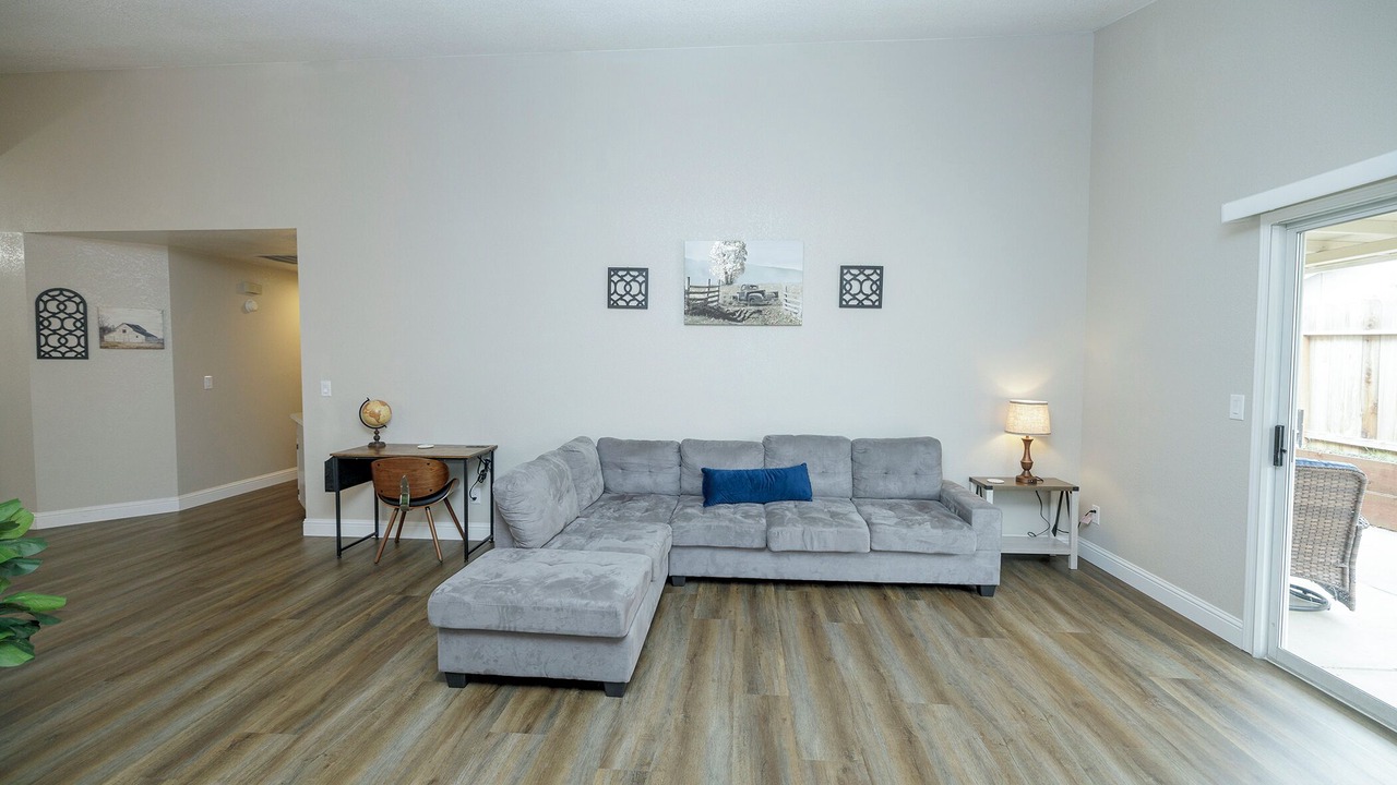 Photo of Livingroom in Turlock