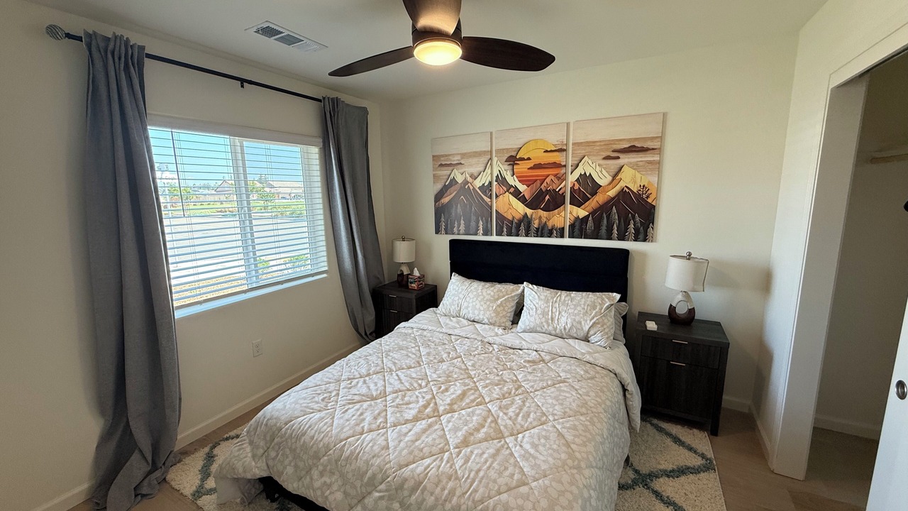 Photo of Bedroom in Hanford