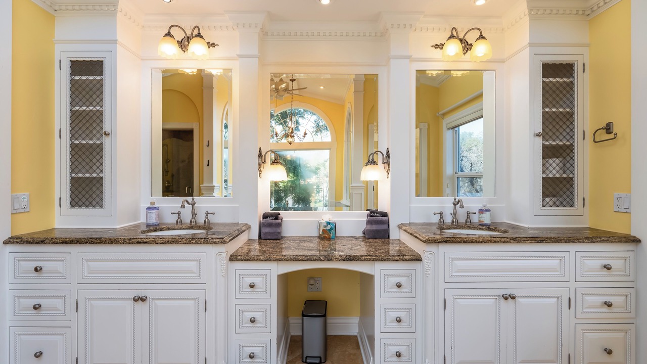 Photo of Bathroom in Coarsegold