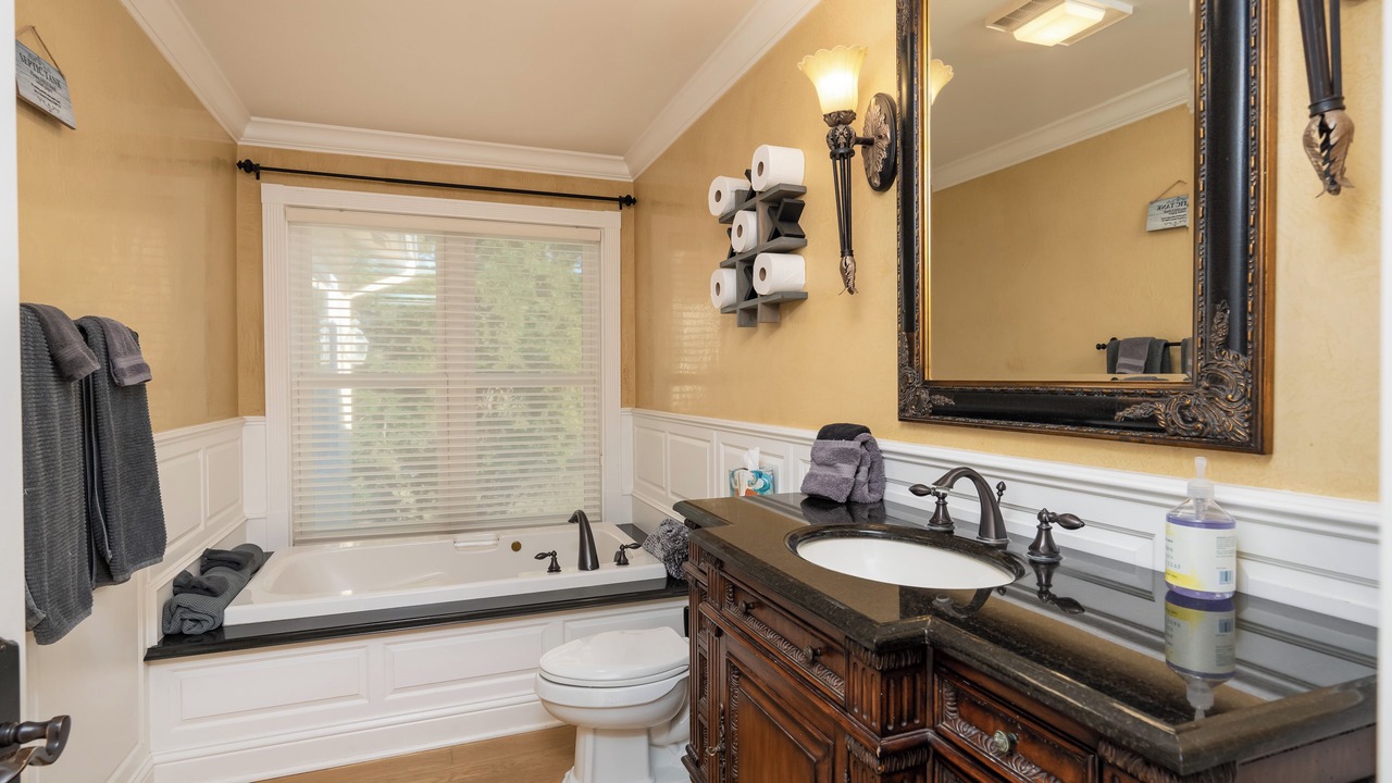 Photo of Bathroom in Coarsegold
