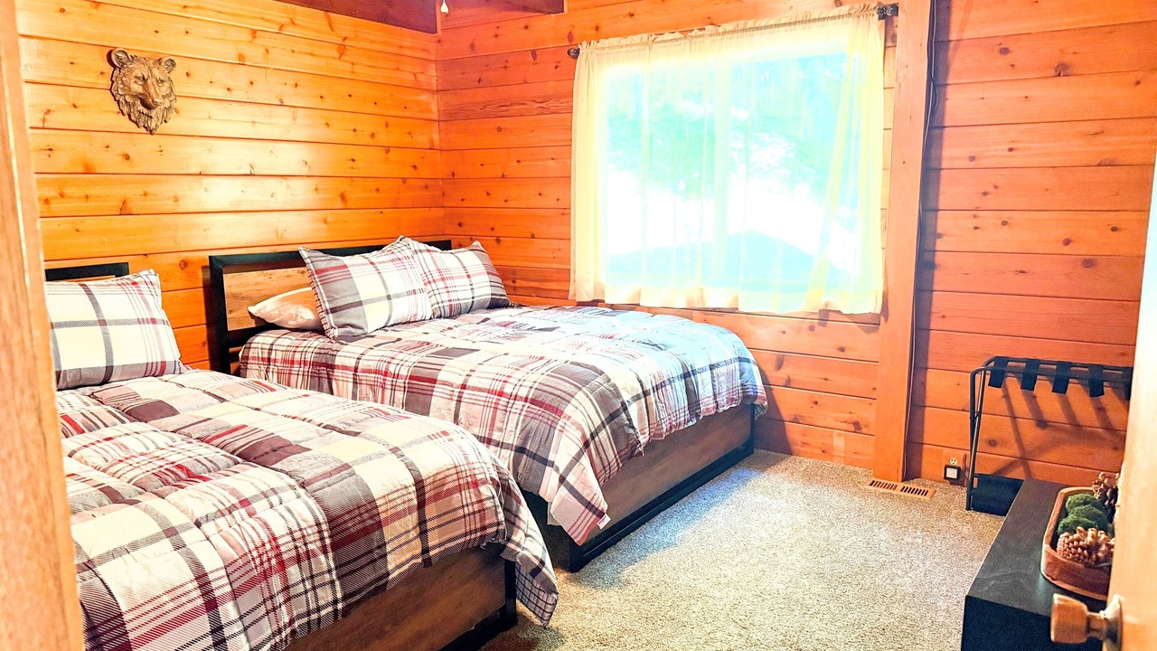 Photo of Bedroom in Cold Springs