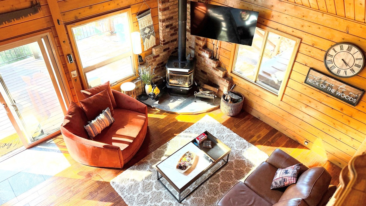 Photo of Livingroom in Cold Springs