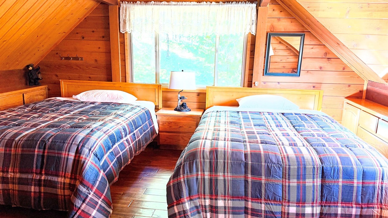 Photo of Bedroom in Cold Springs