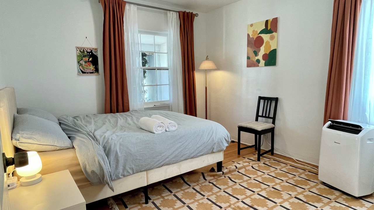 Photo of Bedroom in North Central