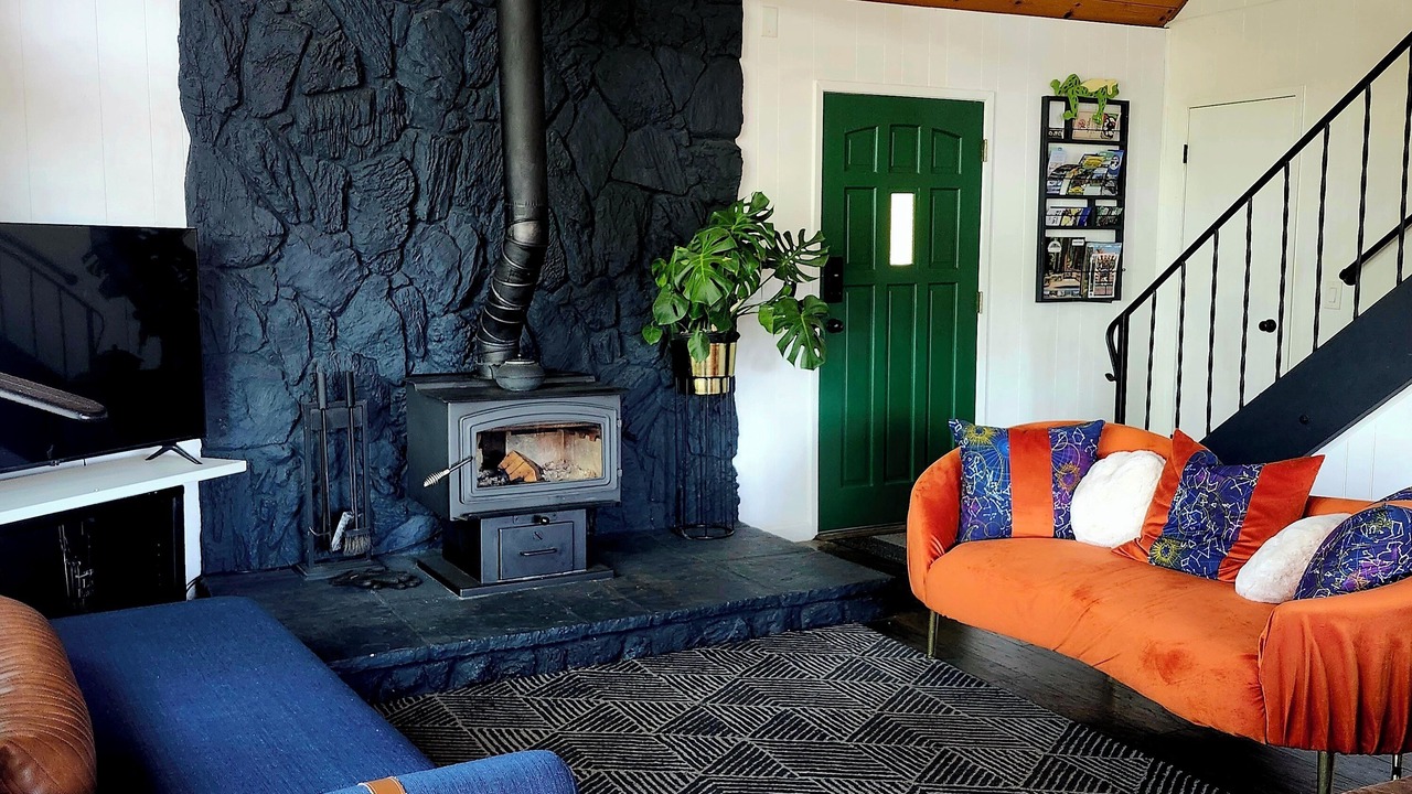 Photo of Livingroom in Cascadel Woods