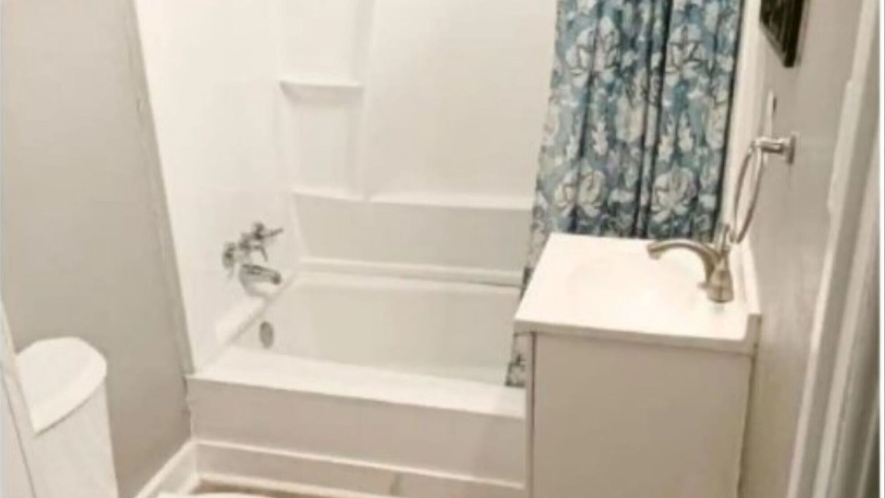 Photo of Bathroom in Oakland