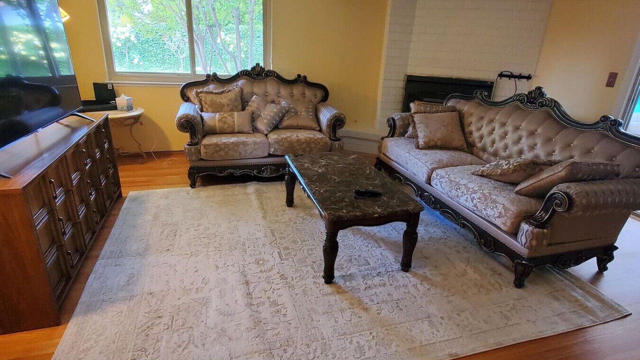 Photo of Livingroom in Davis