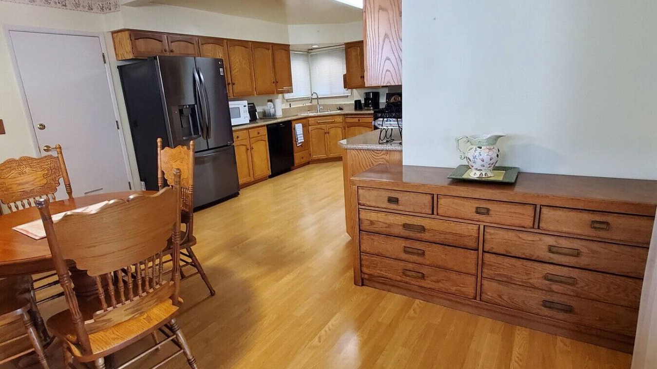 Photo of Bedroom in Davis