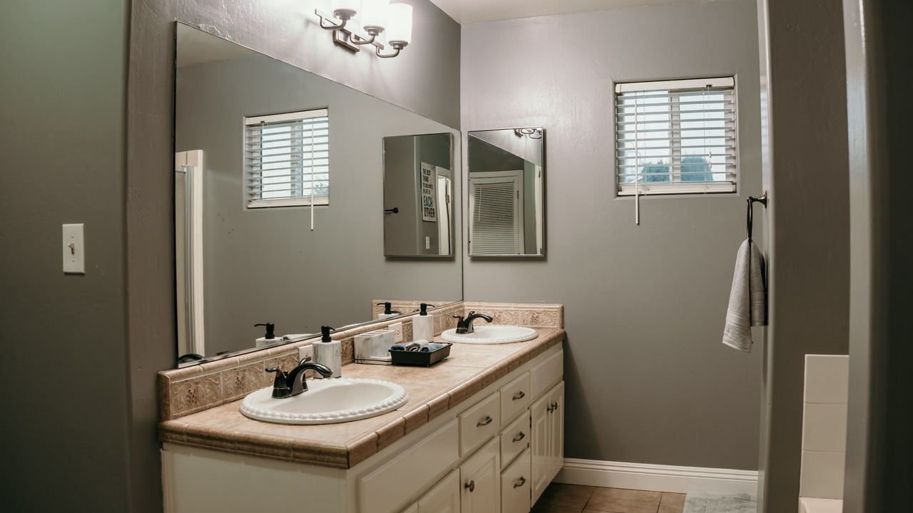 Photo of Bathroom in Pumpkin Center