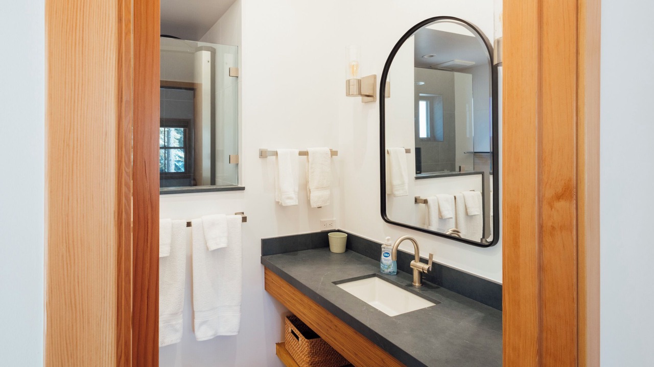 Photo of Bathroom in Chamberlands
