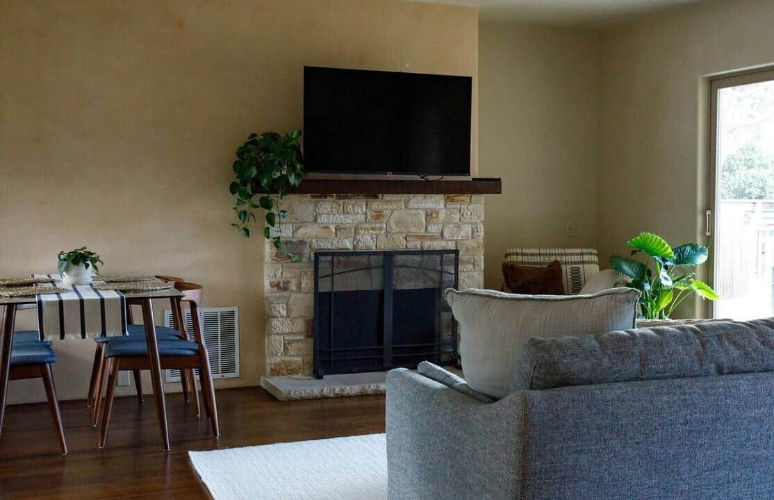 Photo of Livingroom in Del Rey Oaks