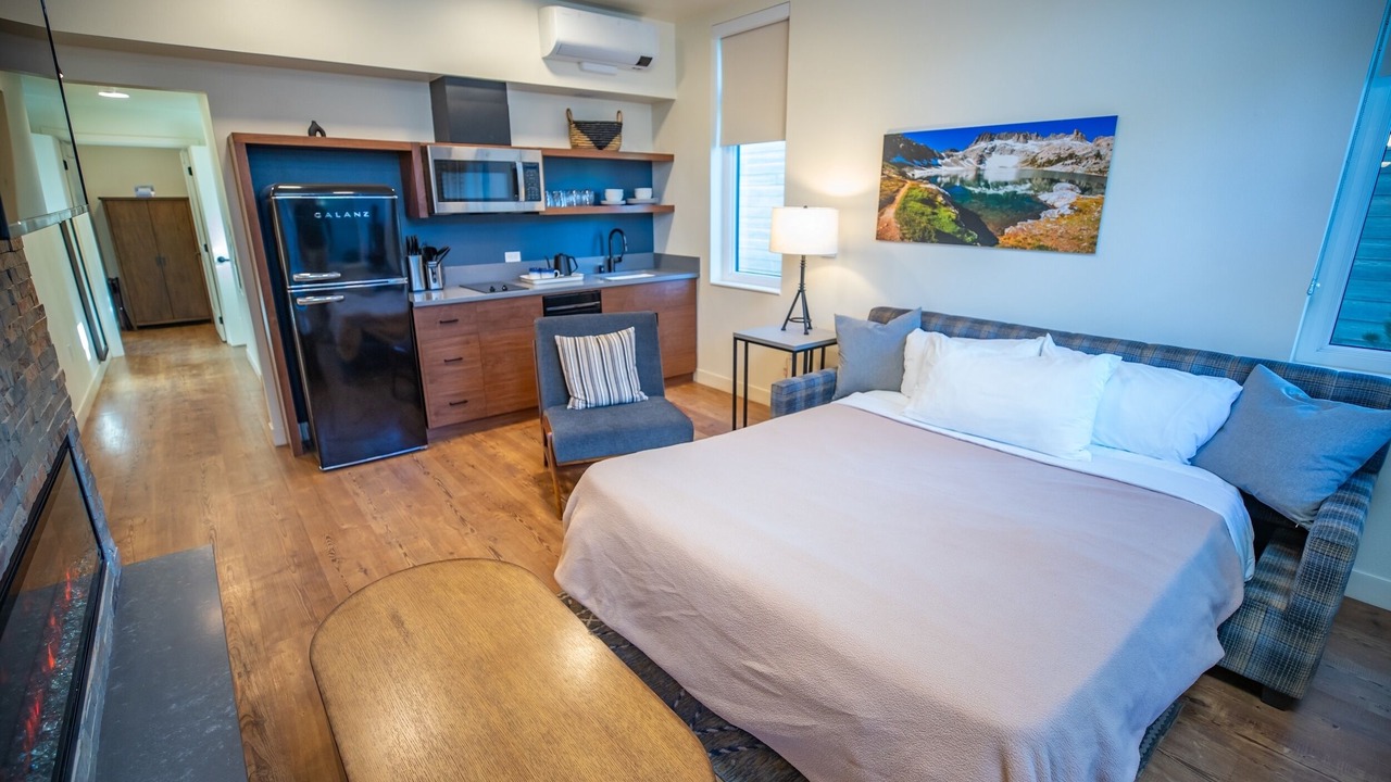 Photo of Bedroom in Mammoth Lakes
