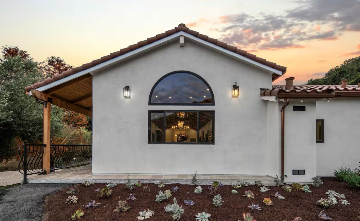 Photo of Outdoor in Salinas