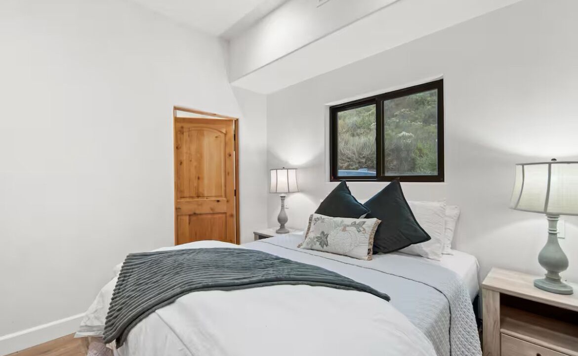 Photo of Bedroom in Salinas