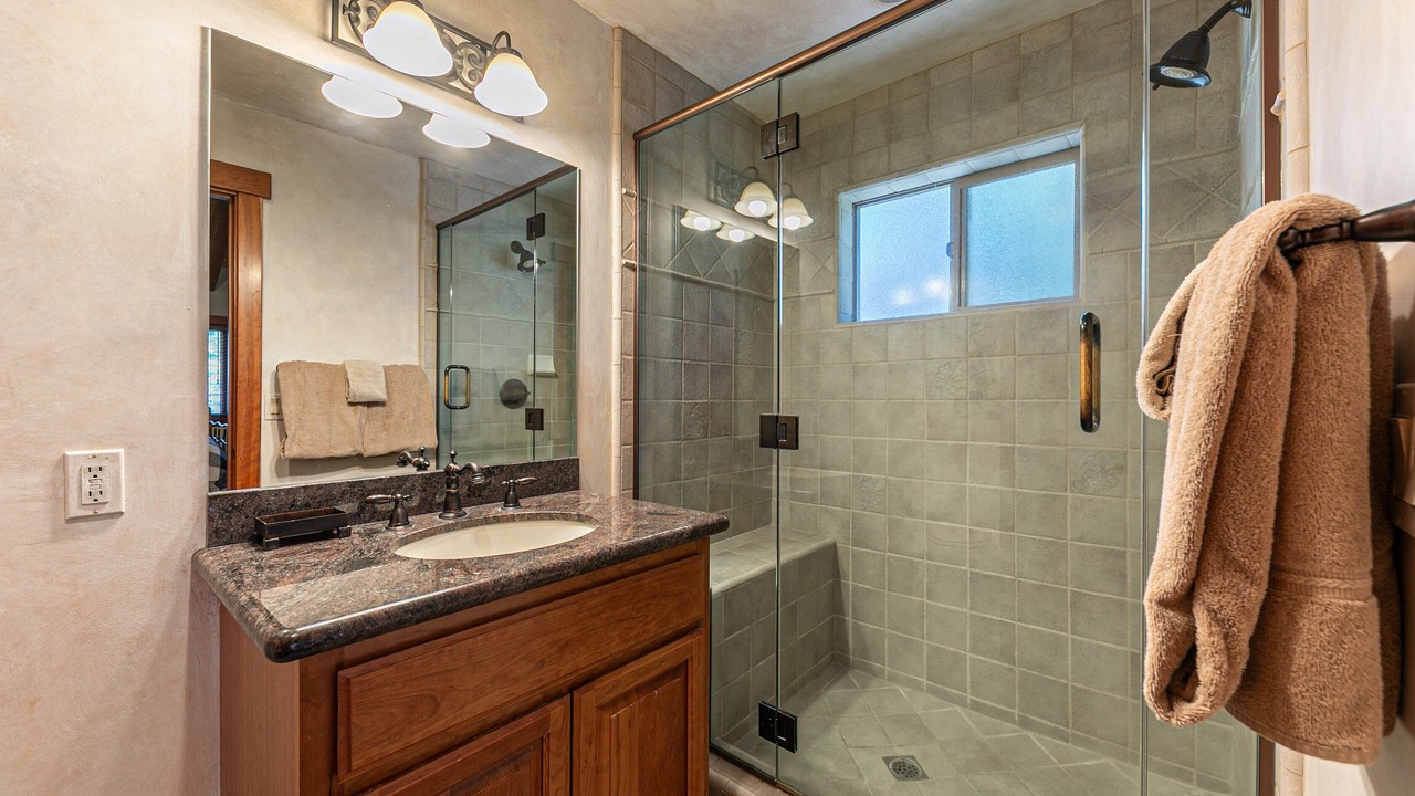 Photo of Bathroom in Lake Forest