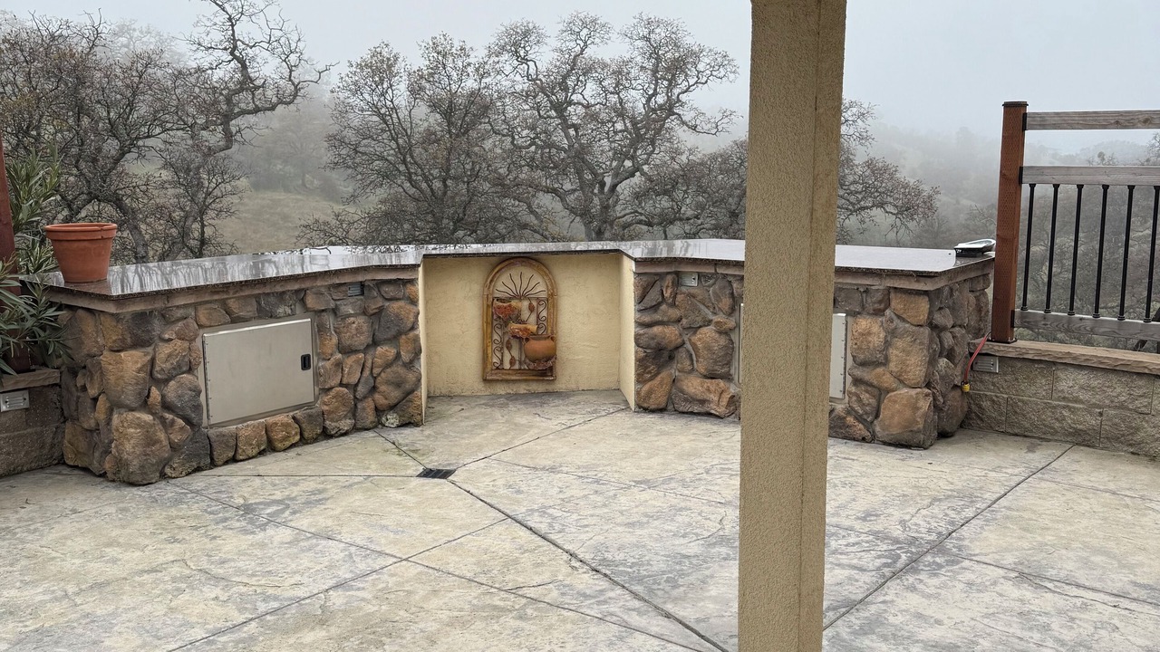 Photo of Outdoor in Hayward