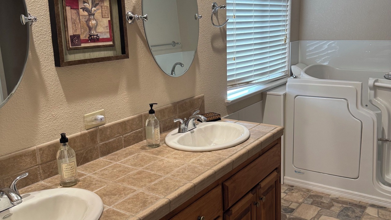 Photo of Bathroom in Hayward