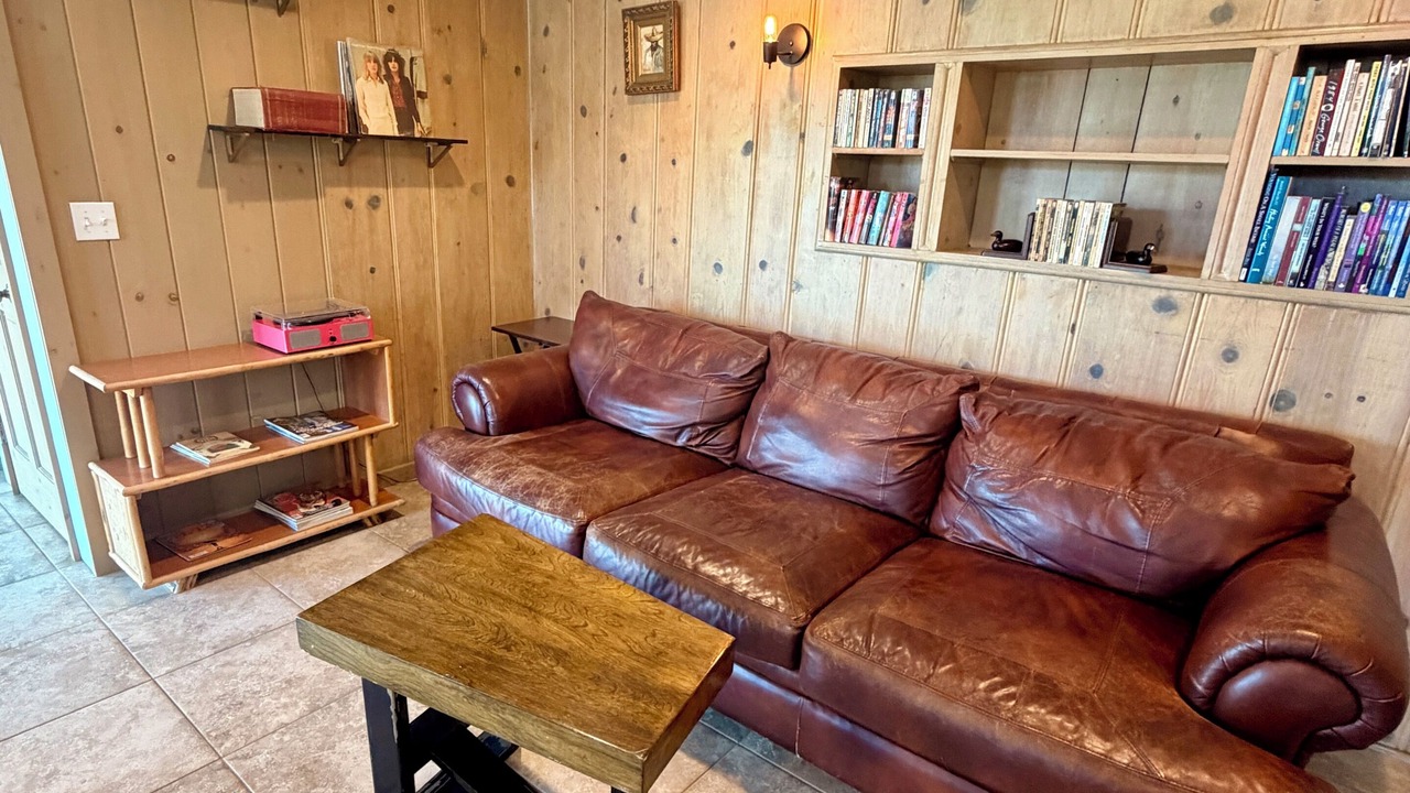 Photo of Livingroom in Santa Paula