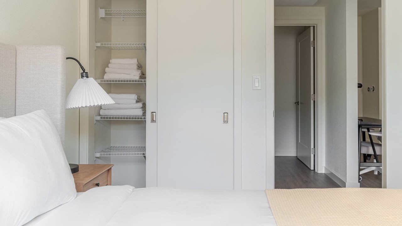 Photo of Bedroom in Old San Leandro