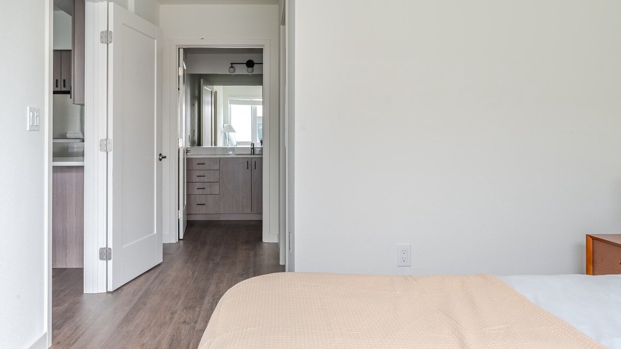 Photo of Bedroom in Old San Leandro