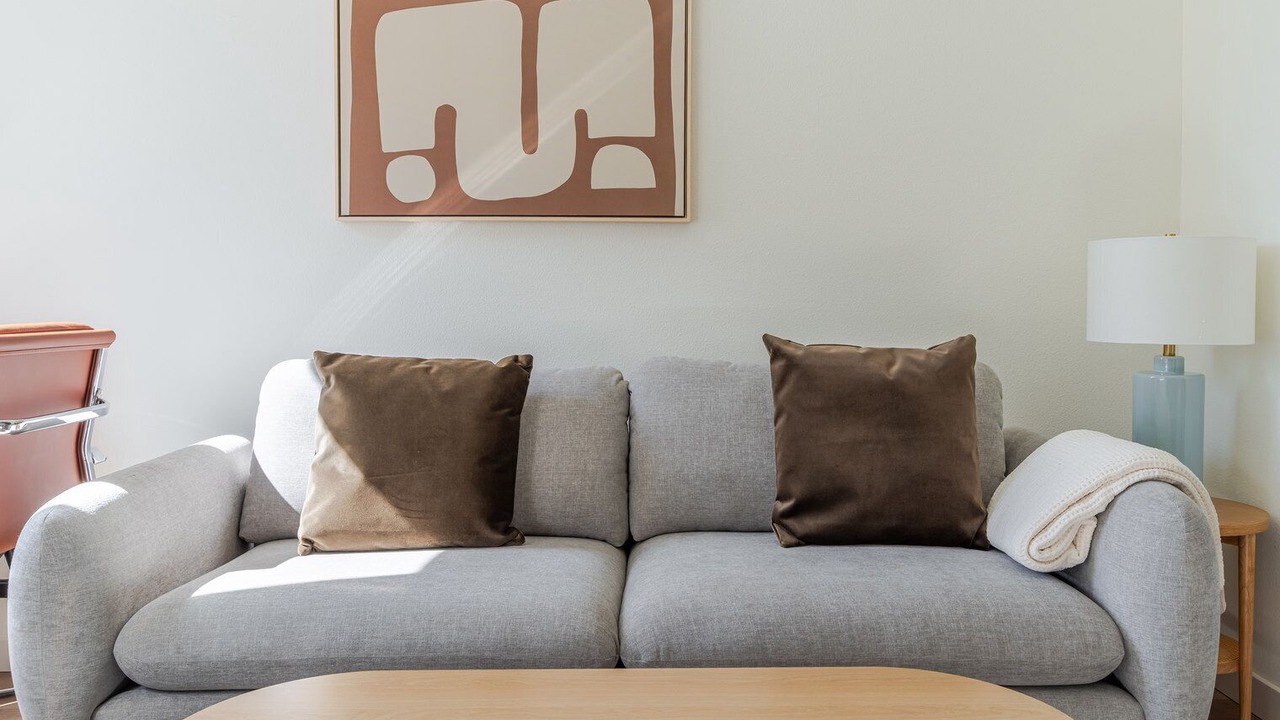 Photo of Livingroom in Old San Leandro