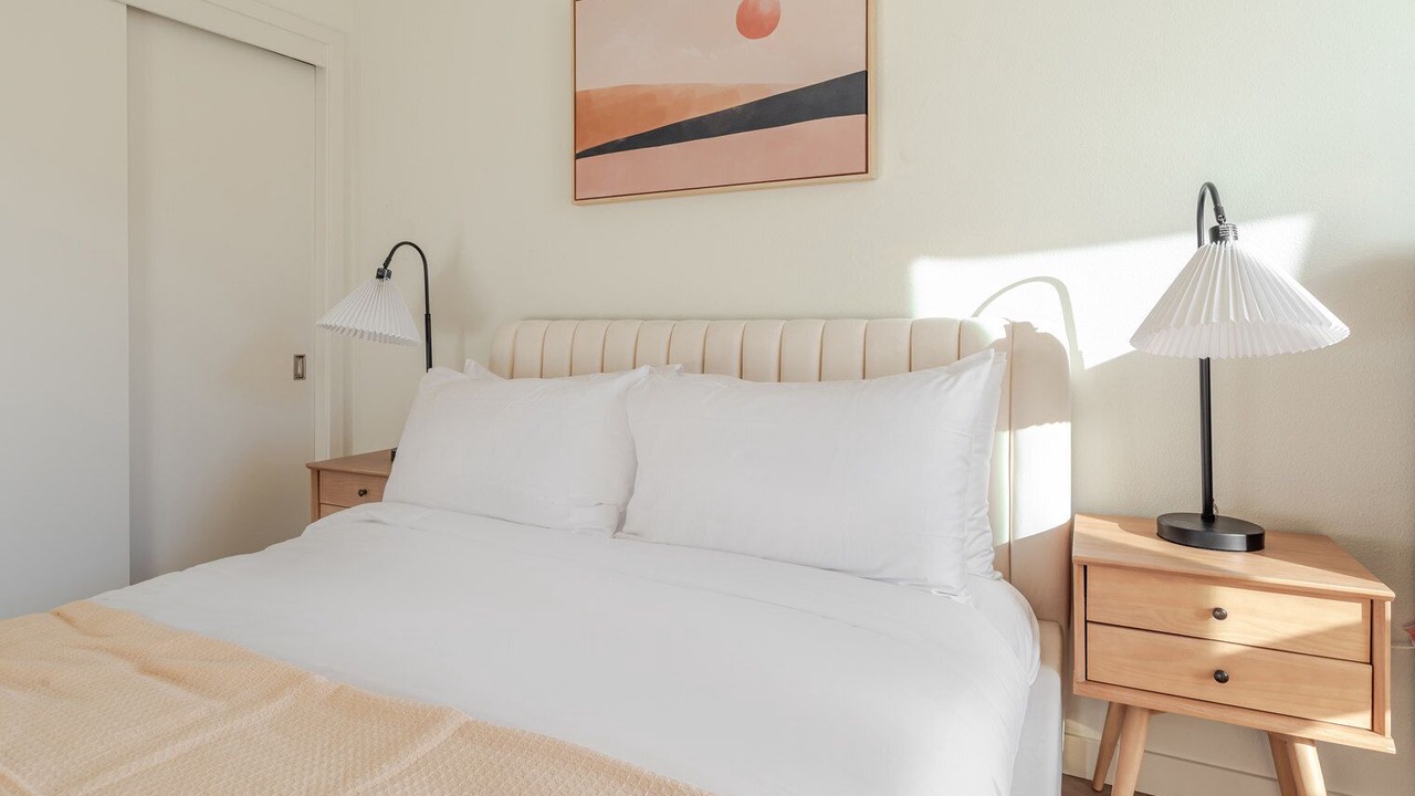 Photo of Bedroom in Old San Leandro