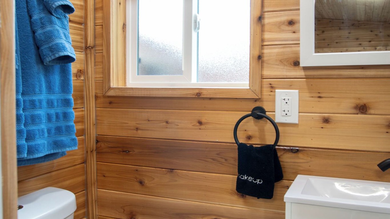 Photo of Bathroom in Springville