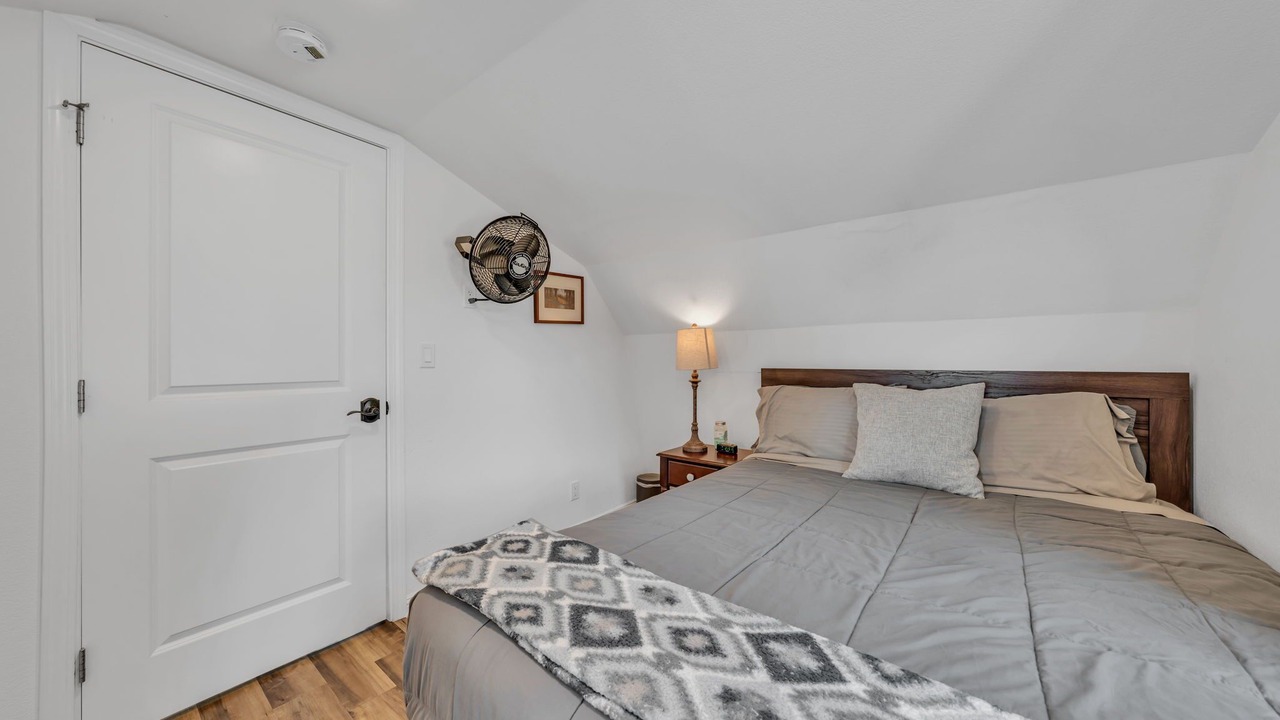 Photo of Bedroom in Los Gatos