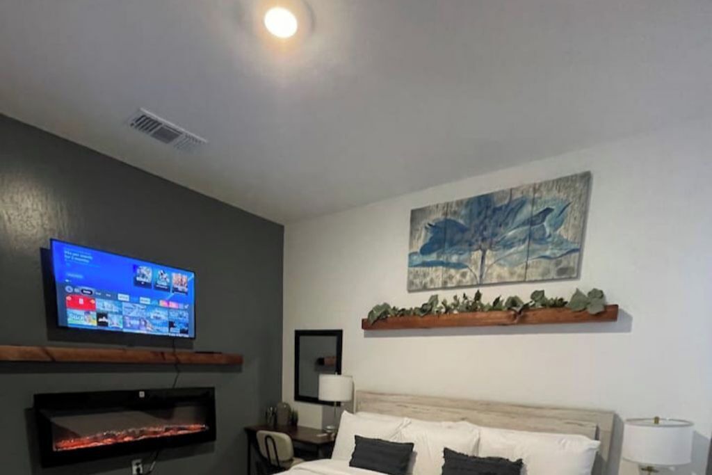 Photo of Bedroom in Pumpkin Center