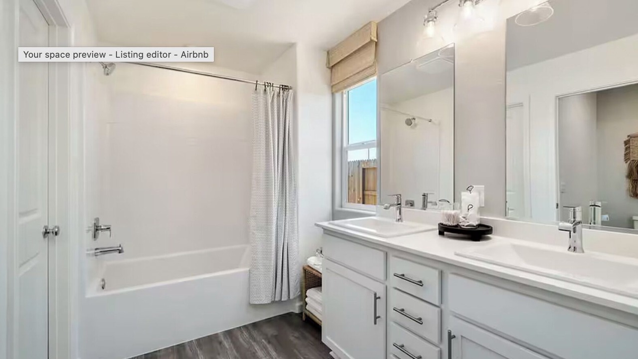 Photo of Bathroom in Pumpkin Center