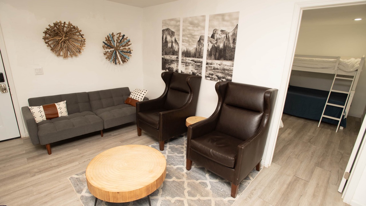 Photo of Livingroom in Groveland