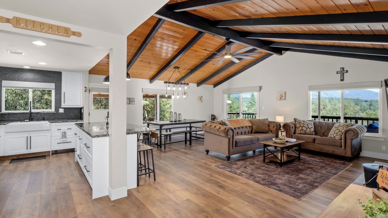 Photo of Livingroom in North Fork