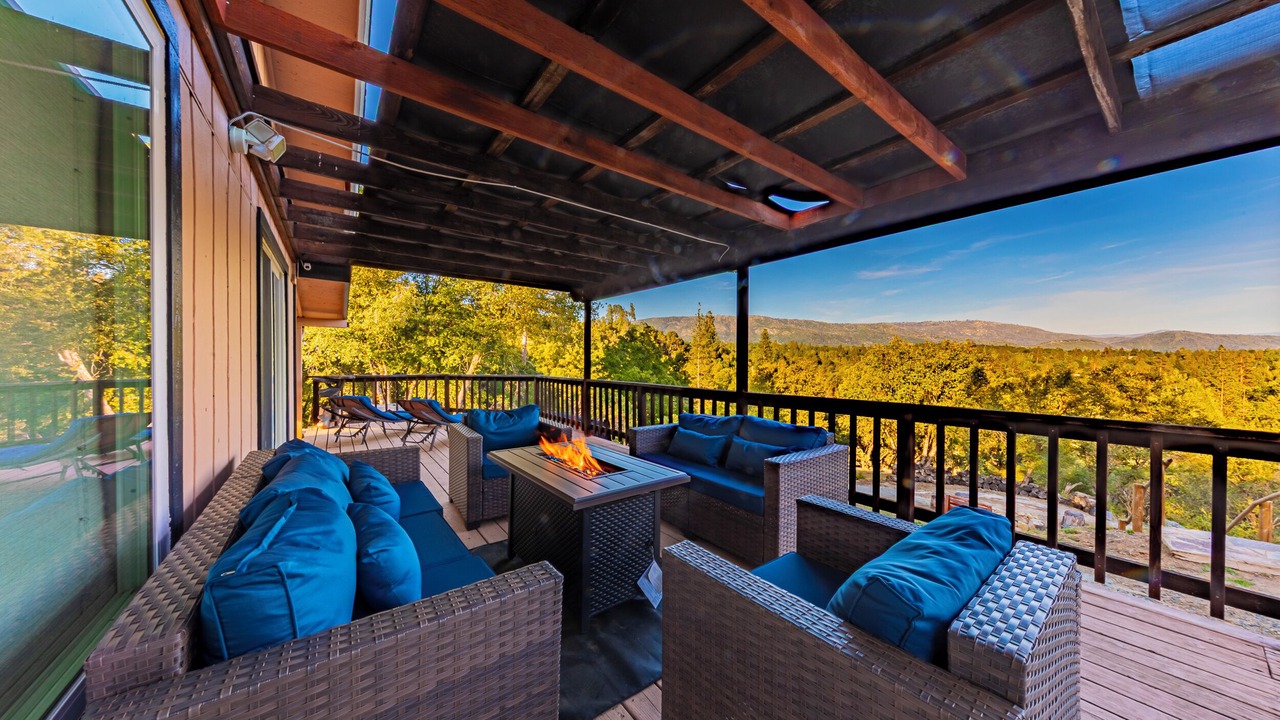 Photo of Patio Balcony in North Fork