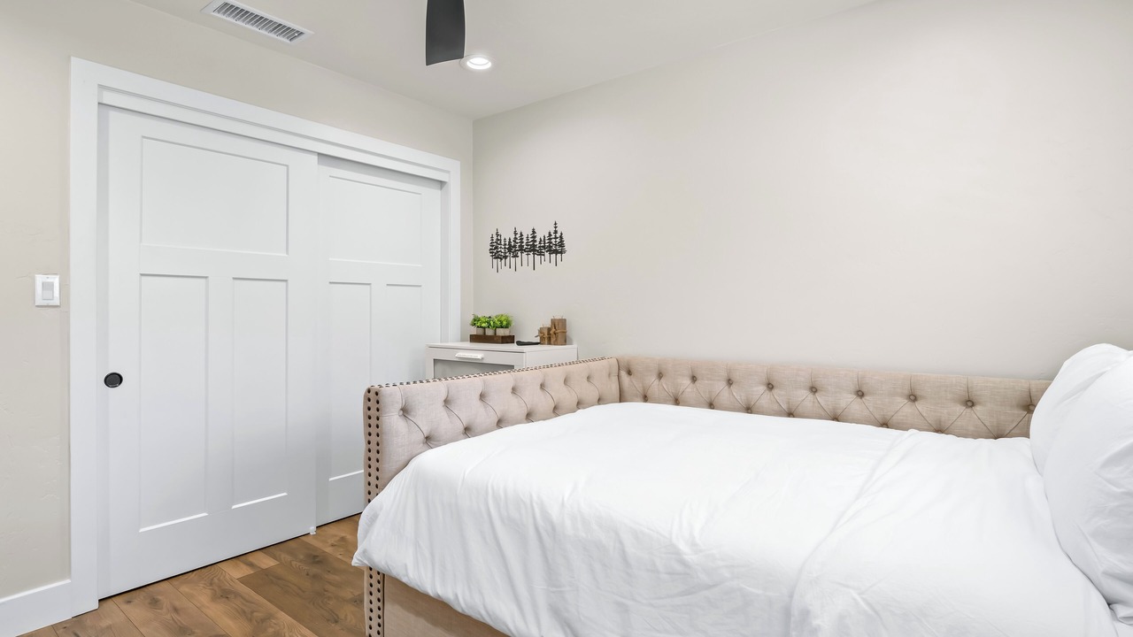 Photo of Bedroom in North Fork