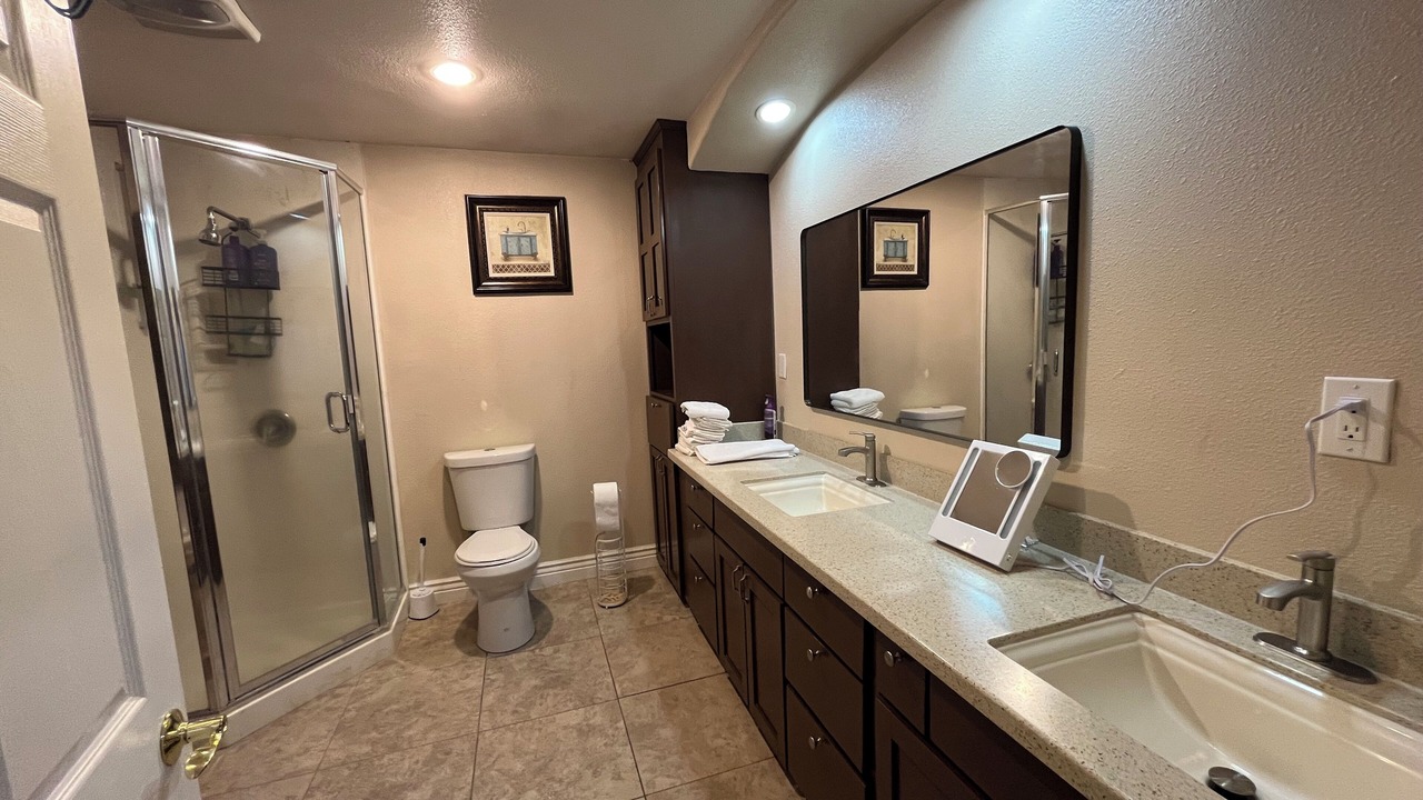Photo of Bathroom in Winton