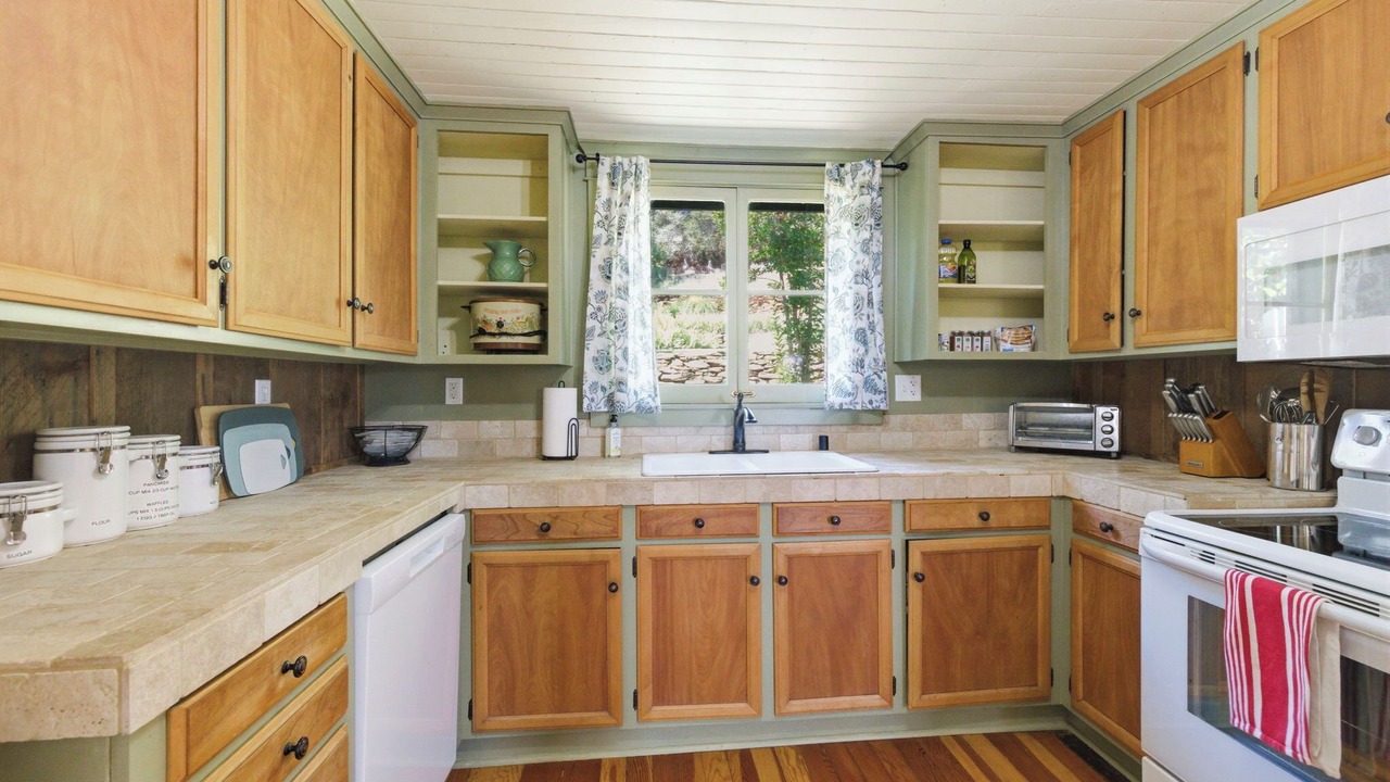 Photo of Kitchen in Angels Camp