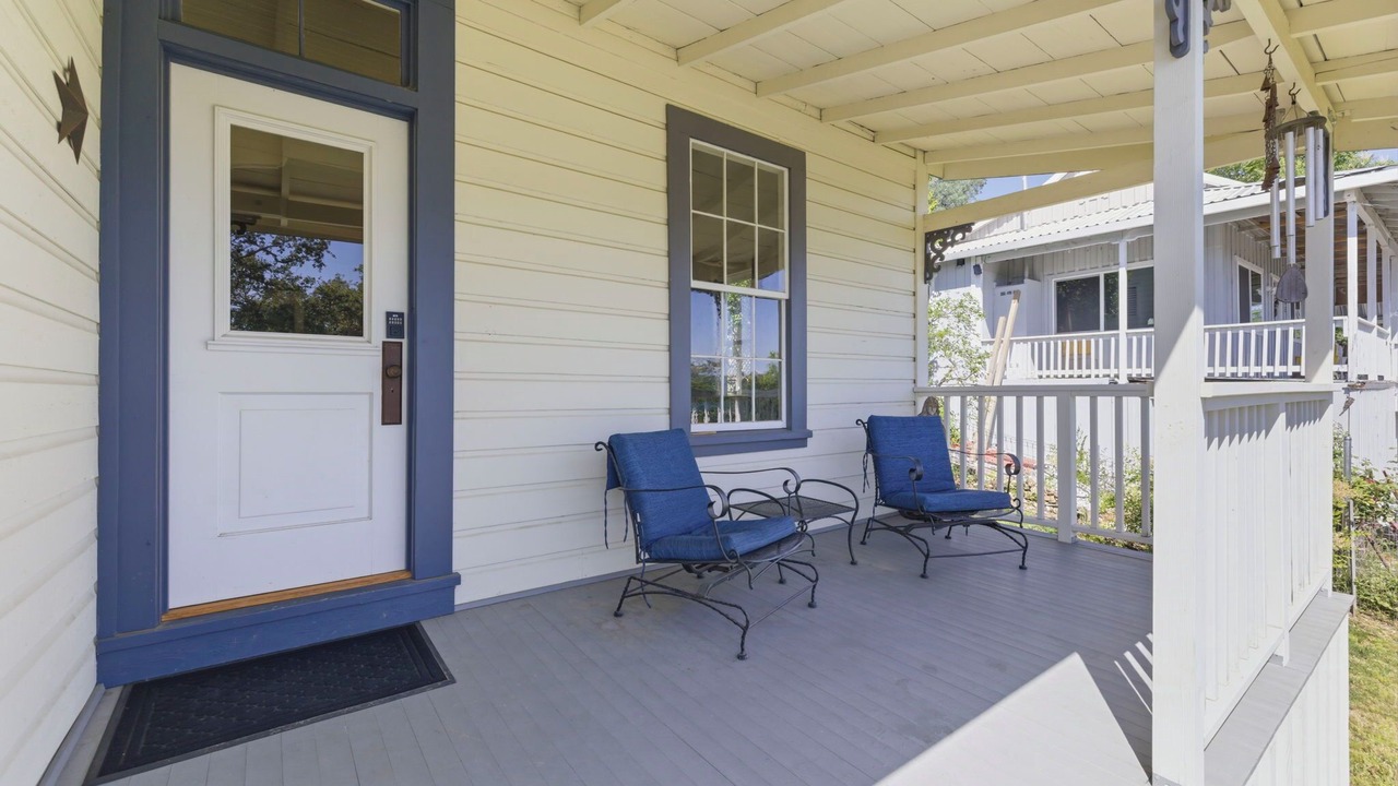 Photo of Patio Balcony in Angels Camp