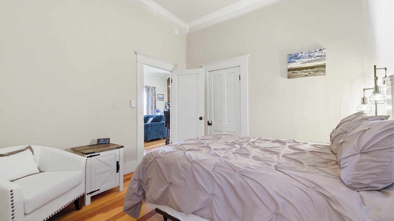 Photo of Bedroom in Angels Camp